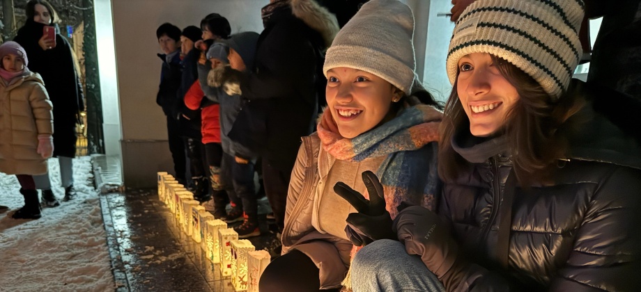 Embajada de Colombia en Polonia celebra el Día de las Velitas