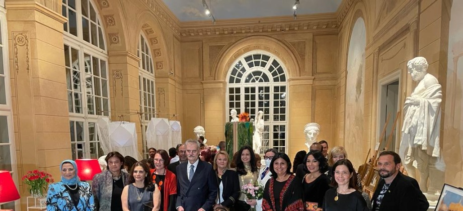 Embajada de Colombia en Polonia participó en exposición de arte en el Museo Łazienki Królewskie