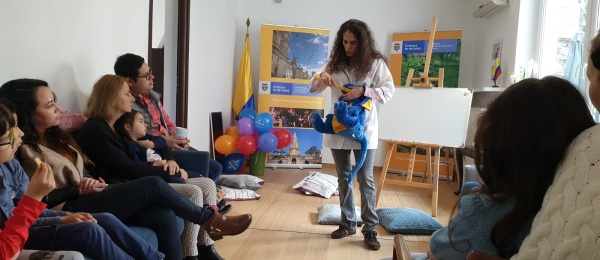 Colombianos en Polonia participaron en el taller de higiene oral programado por el Consulado de Colombia 